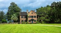 Located on the Ashley River in Charleston, Middleton Place National Historic Landmark has a history spanning three centuries of one family — with one member being a signer of the Declaration of Independence — and including the essential stories and contributions of over 3,200 enslaved people who lived and labored on Middleton properties. (Photo/DepositPhotos)